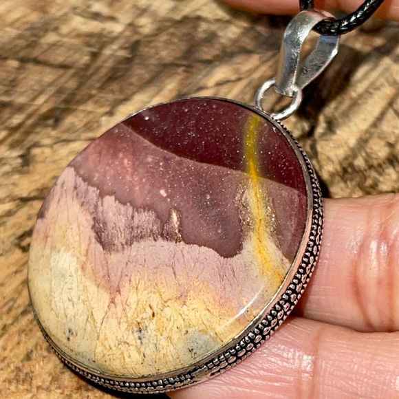 Detailed Round Burgundy & Yellow Mookaite Pendant 2” - Picture 7 of 15